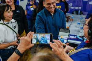 Xavier Becerra Advances in California Governor Race