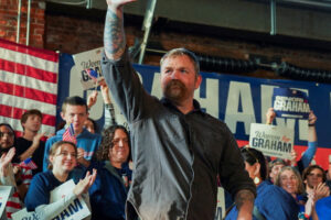 Graham Platner Controversy Deepens Democratic Unease Before Maine Senate Primary